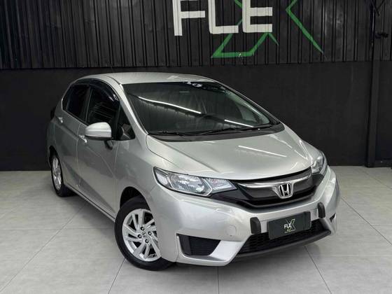 HONDA FIT 1.5 LX 16V FLEX 4P AUTOMÁTICO HONDA FIT 1.5 LX 16V FLEX 4P AUTOMÁTICO